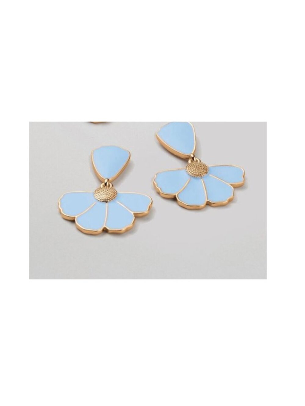 Avon Studio 1886 Spring Petal Blossom Drop Earrings-NWT